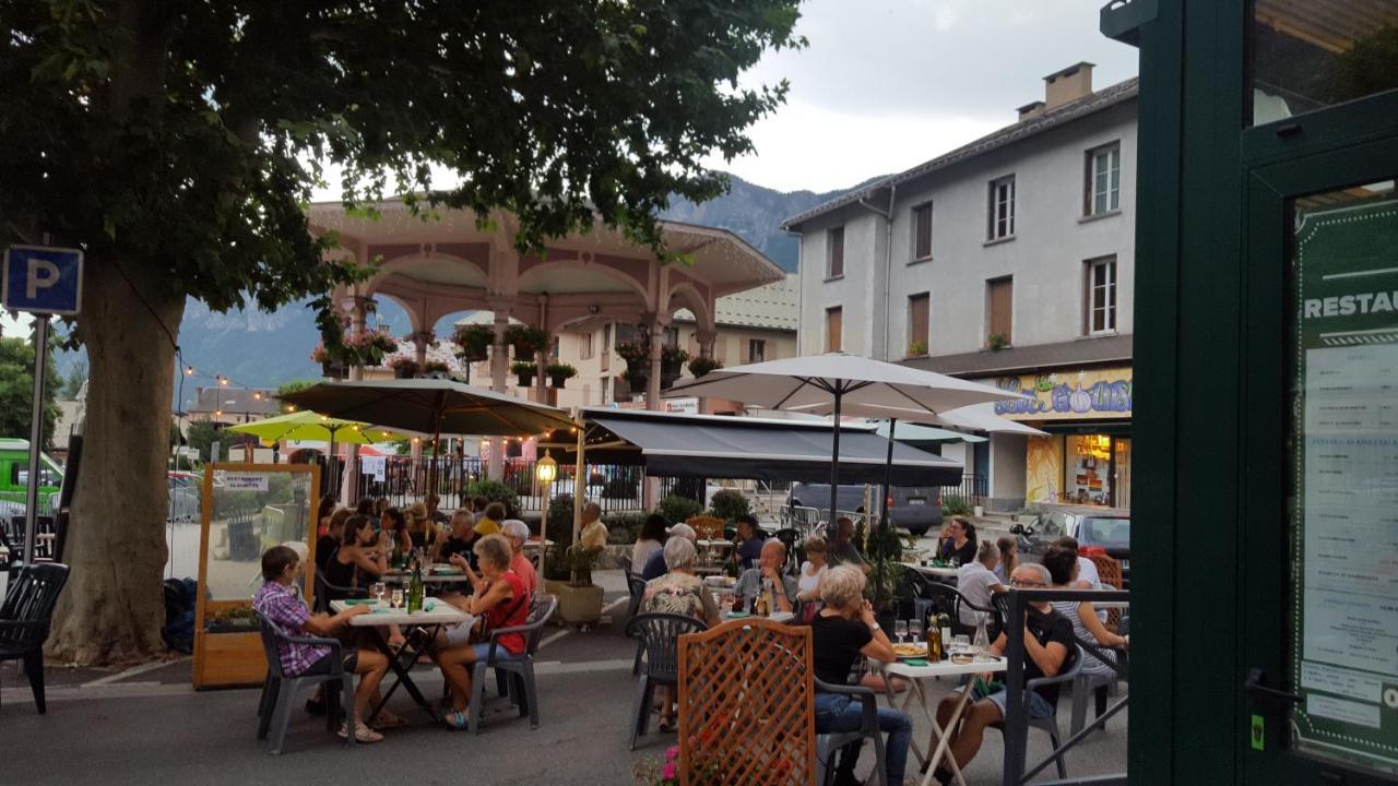 Hotel Restaurant Glaizette Л'Аржантьєр-ла-Бессе Екстер'єр фото