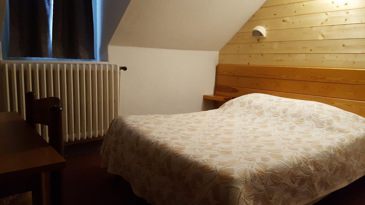 Hotel Restaurant Glaizette Л'Аржантьєр-ла-Бессе Екстер'єр фото