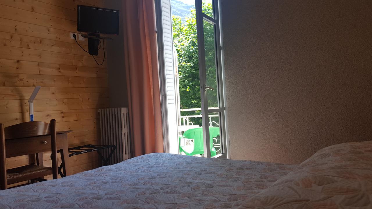 Hotel Restaurant Glaizette Л'Аржантьєр-ла-Бессе Екстер'єр фото